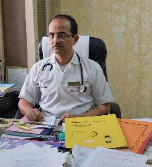 Dr Neeraj
